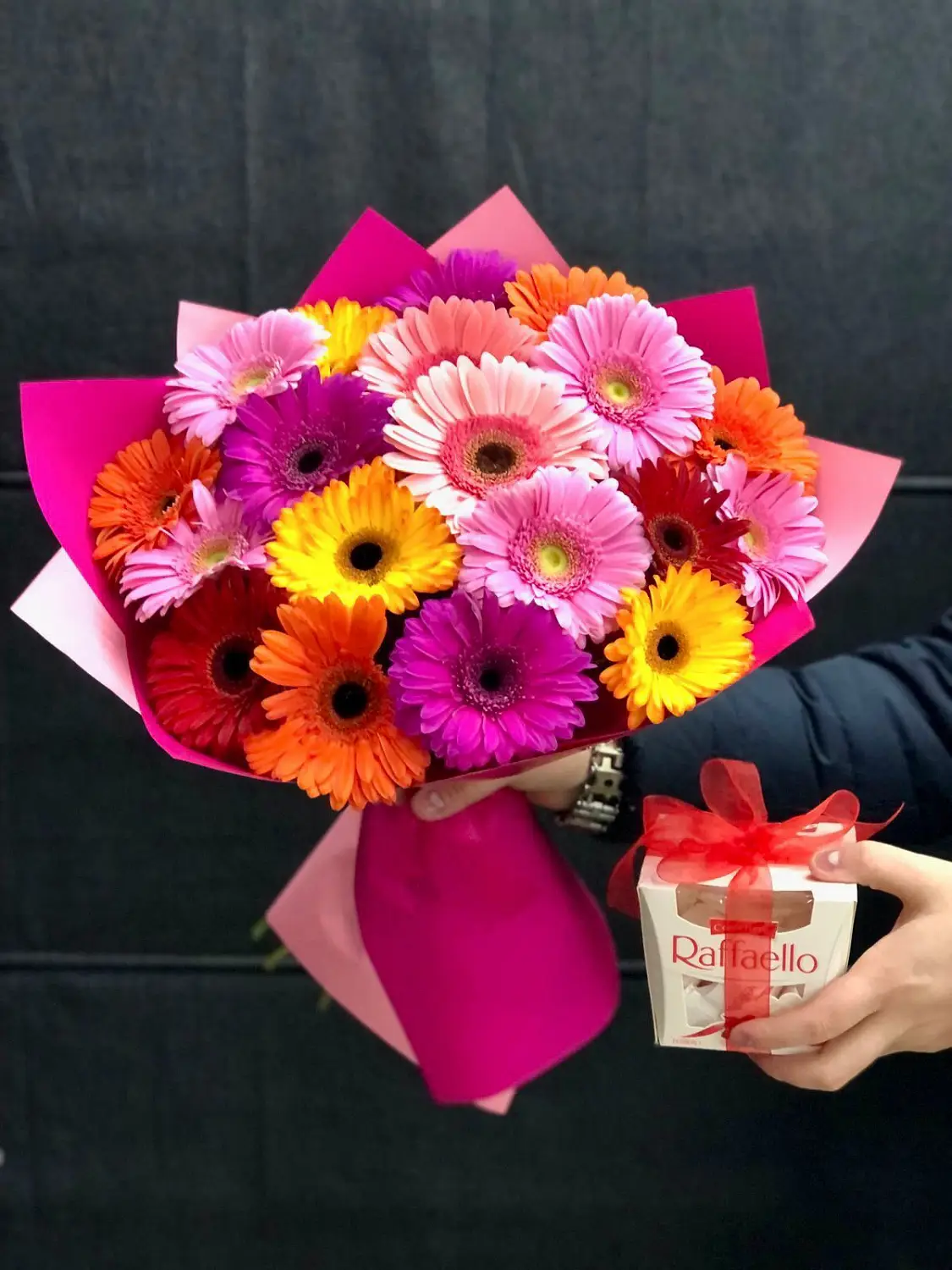 Герберы с рафаэлло